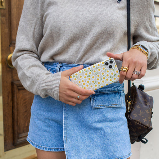 Pure Bliss - Daisy Google Pixel 6 Case 10